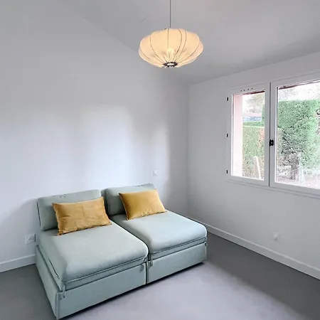 Charmante Maison Avec Jardin Angresse